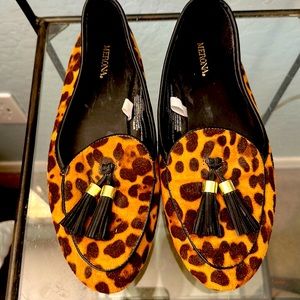 Sz. 8.5 Animal print loafers